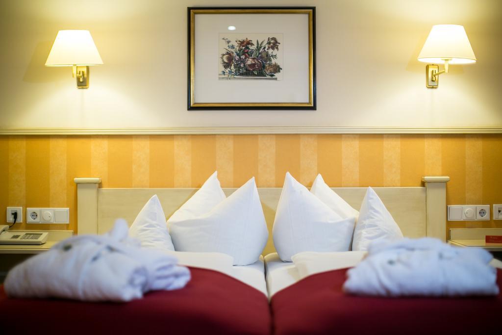 Hotel Hirsch Oberstaufen Room photo